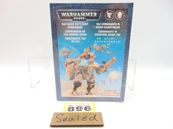 Tau Crisis Battlesuit Commander