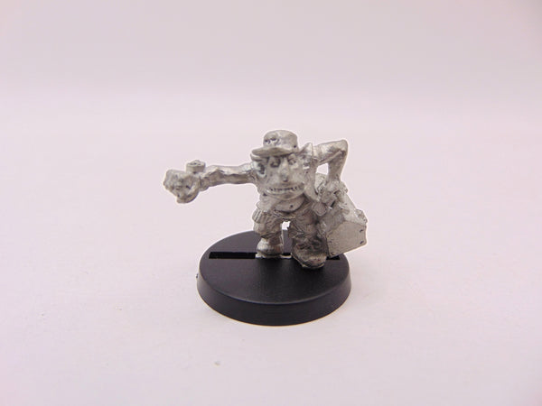 Gretchin with Toolbox