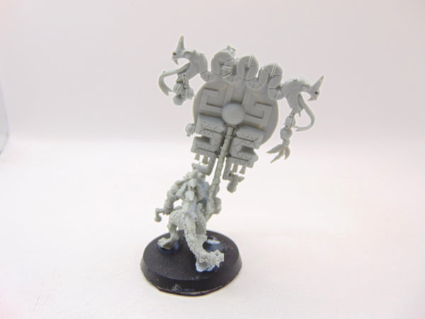 Saurus Astrolith Bearer