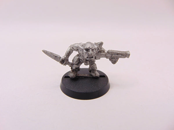 Gretchin with Sawn off shotgun