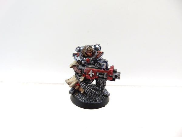 Battle Sister with Heavy Bolter