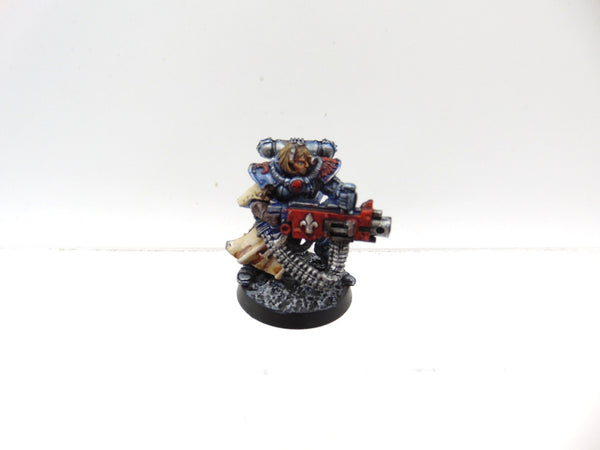 Battle Sister with Heavy Bolter
