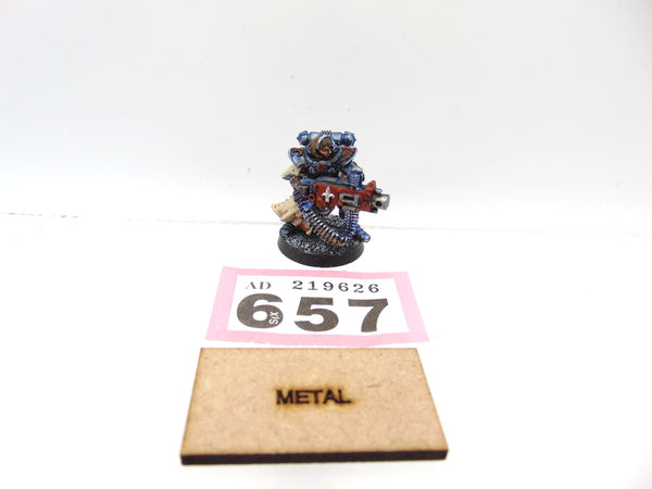 Battle Sister with Heavy Bolter