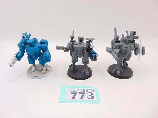 Crisis Battlesuits