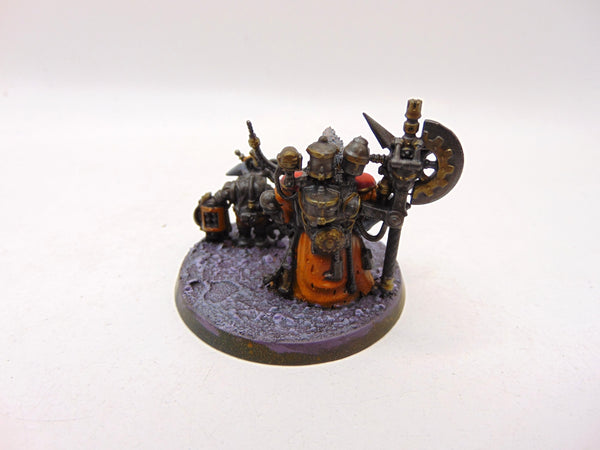 Tech Priest Grombrindal
