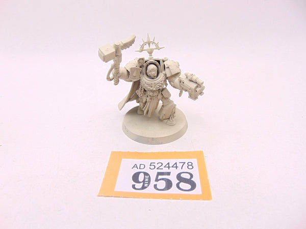 Blood Angels Captain in Terminator Armour