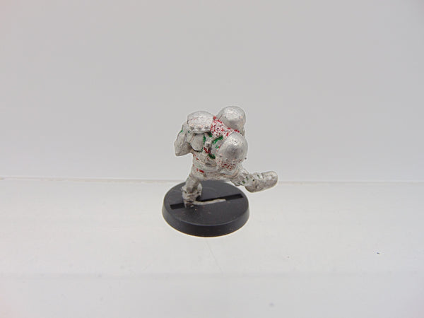 Blood Bowl Orc Kicker