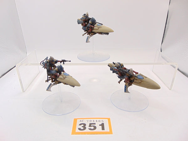 Shroud Runners