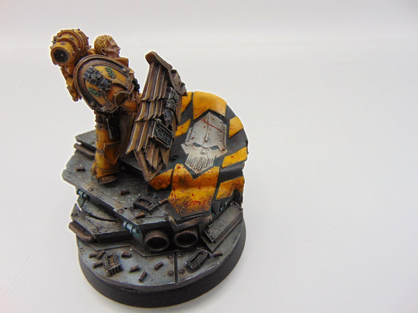 Alexis Polux - 405th Captain of the Imperial Fists