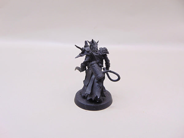 Davinite Lodge Priest