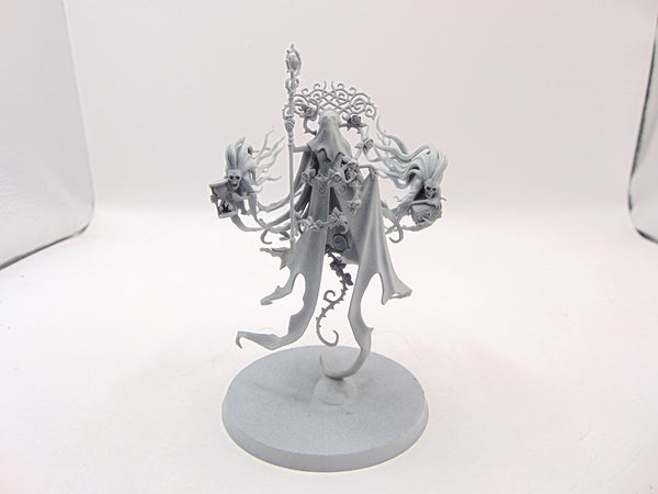 Lady Olynder, Mortarch of Grief