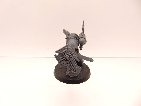 Primaris Lieutenant with Storm Shield