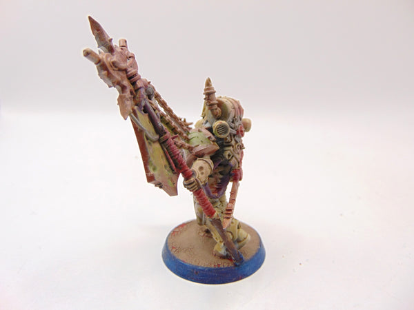Plague Marine Icon Bearer