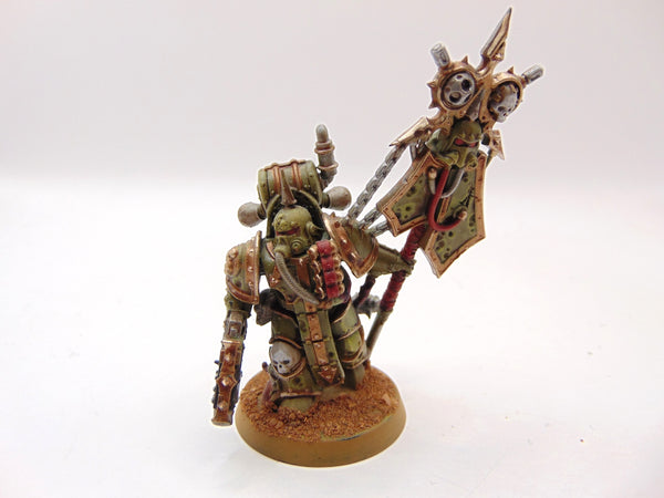 Plague Marine Icon Bearer