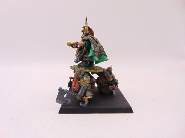 Dwarf Lord with Shieldbearers