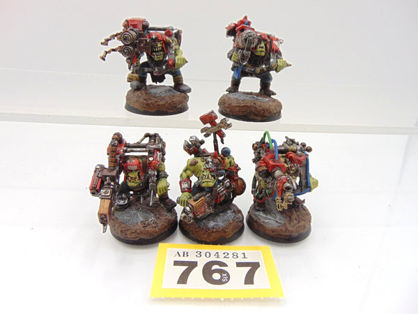 Looters