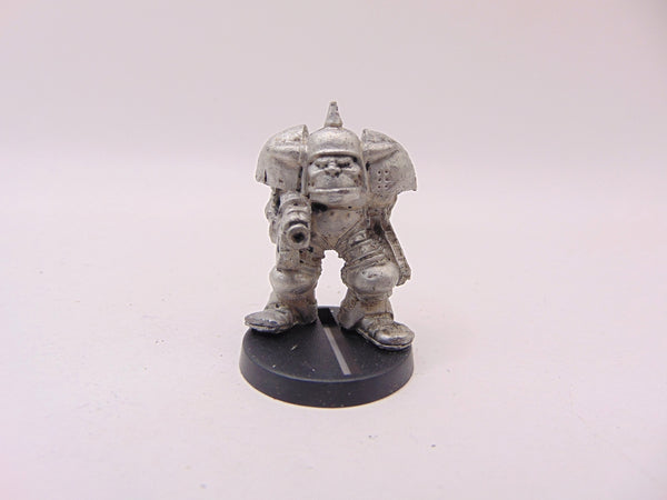 Ork Boss Kustom Weapon and Bionik Arm