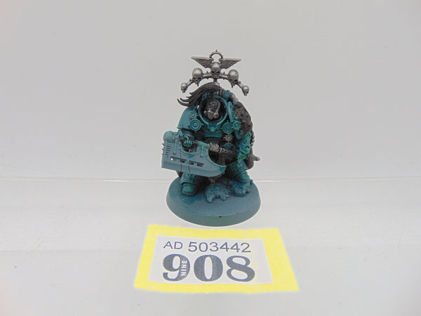 Legion Praetor with Power Axe