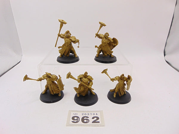 Sequitors