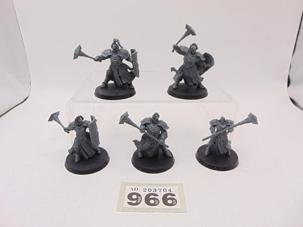 Sequitors