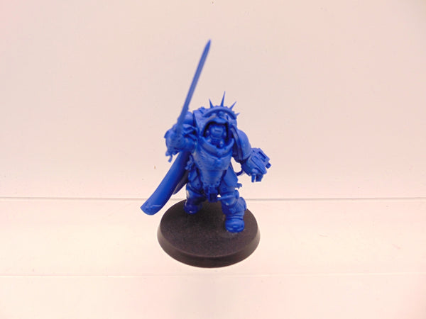 Primaris Captain in Gravis Armour