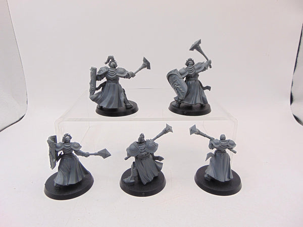 Sequitors