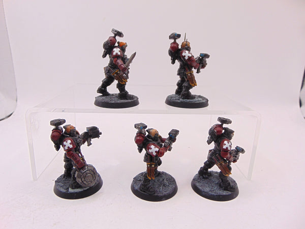 Incursors