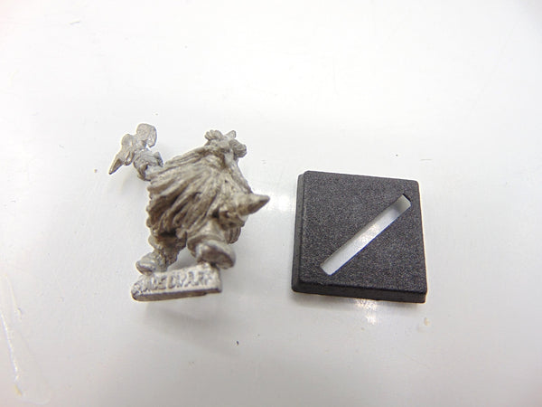 C06 Hairy Hengist Horse-eater