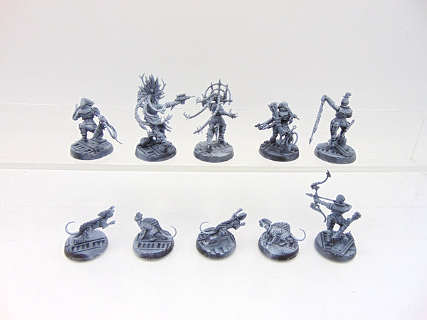 Escher Death-maidens and Wyld Runners