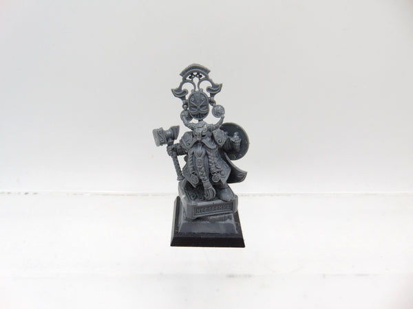 Dwarf King With Oathstone