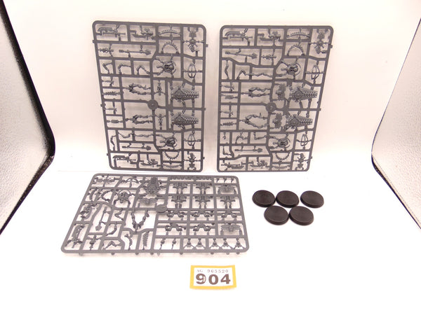 Lychguard / Triarch Praetorians