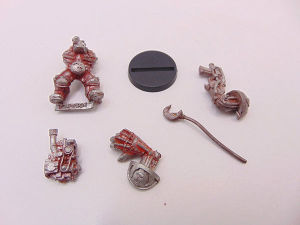 Bad Moons Nob / Orks in Mega Armour