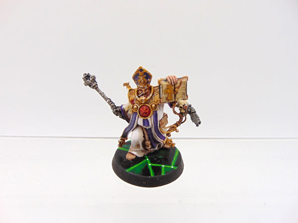 Ministorum Priest Taddeus the Purifier