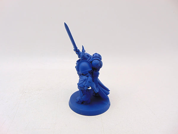 Primaris Captain in Gravis Armour