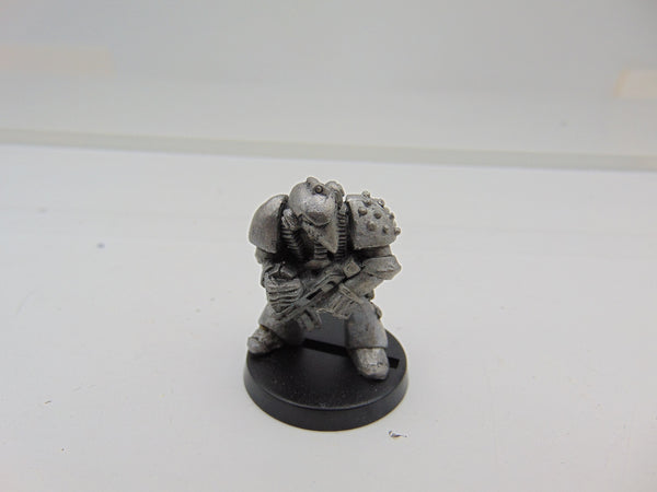 Rogue Trader Marine Bolter