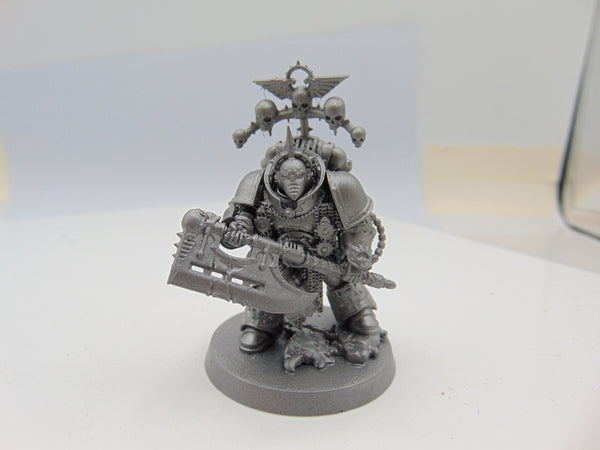 Praetor with Power Axe