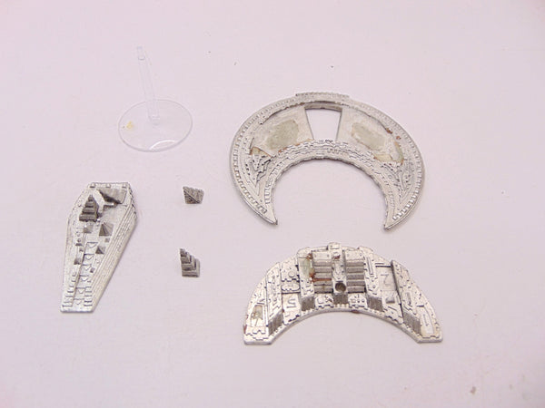 Necron Cairn Class Tomb Ship