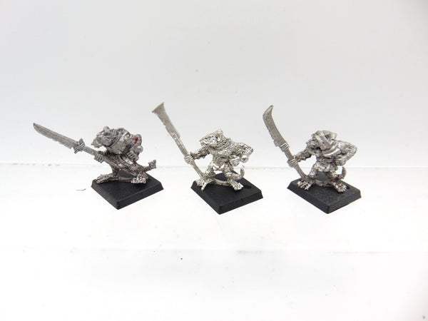 Clanrats with Halberd & Slave