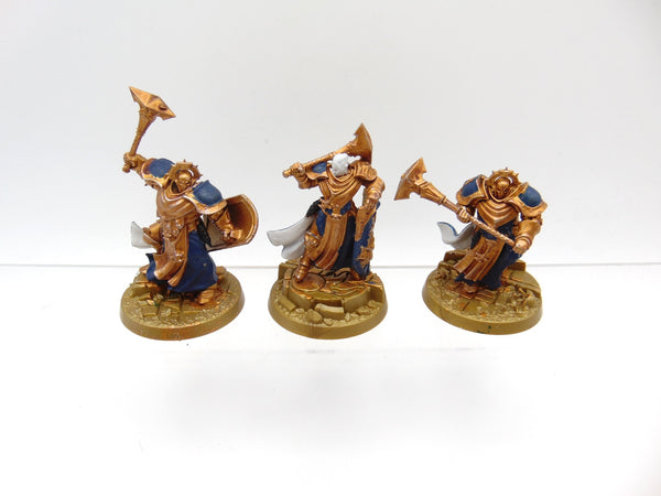 Sequitors