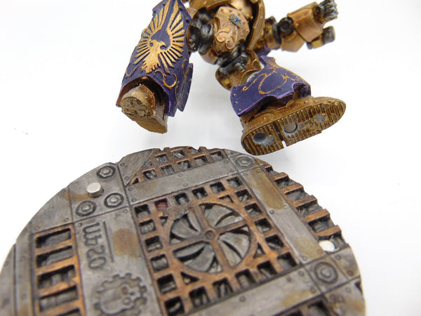 Legio Custodes Contemptor Achillus Dreadnought