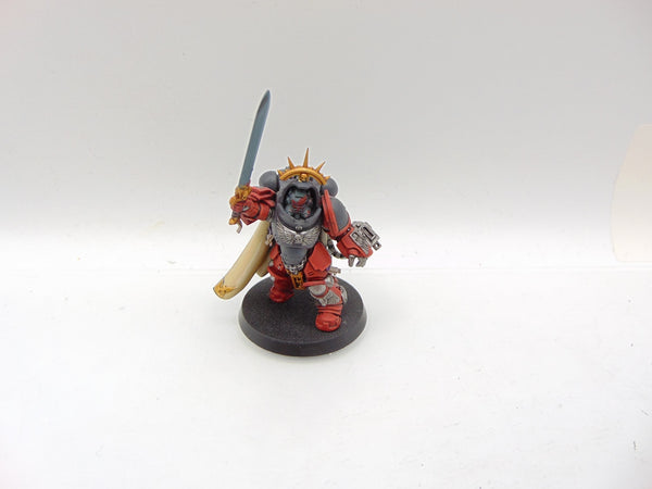 Primaris Captain in Gravis Armour