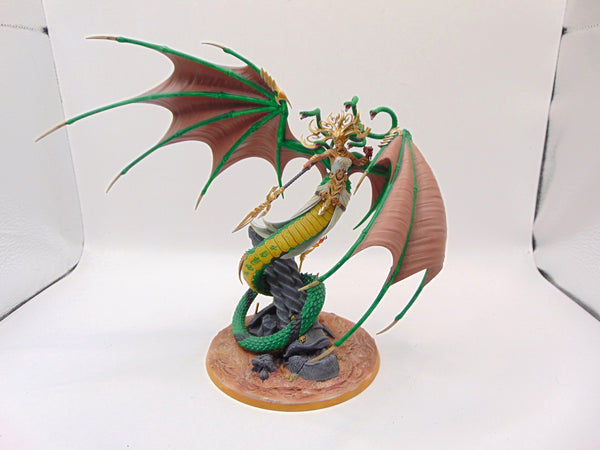 Morathi-Khaine and the Shadow Queen