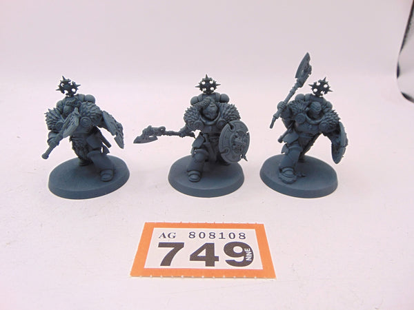 Wolf Guard Headtakers