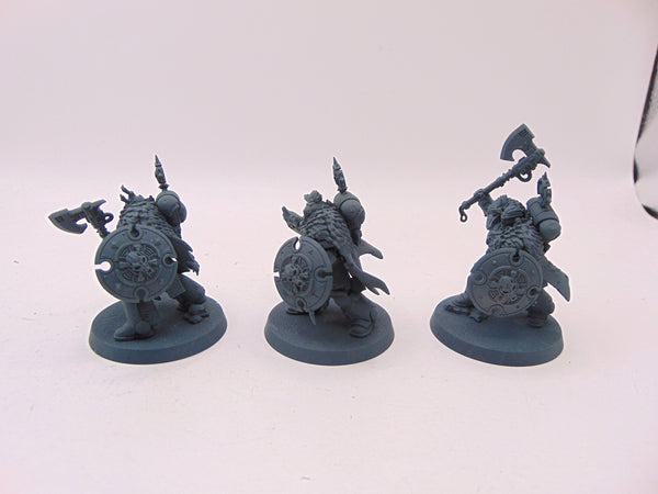 Wolf Guard Headtakers