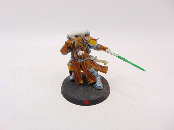 Primaris Librarian in Phobos Armour