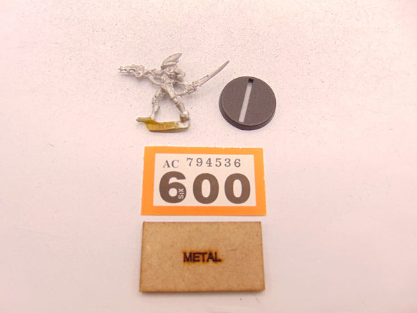 RT04 Space Elves Cmmr. Inghen Keentongue