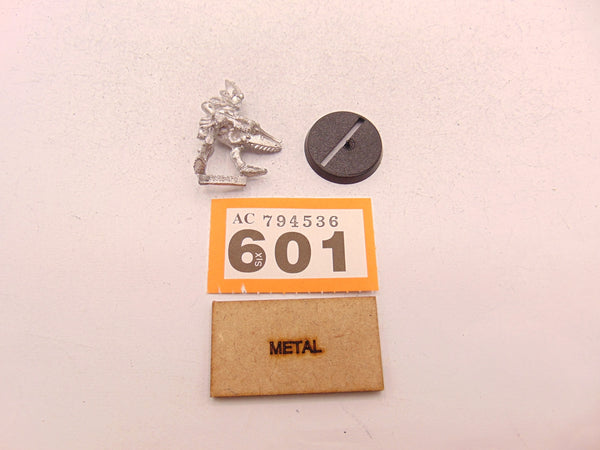 Space Elf Standard Bearer Menhe Worldsong