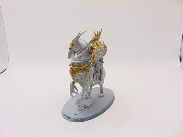 Lord Vigilant on Gryph-stalker