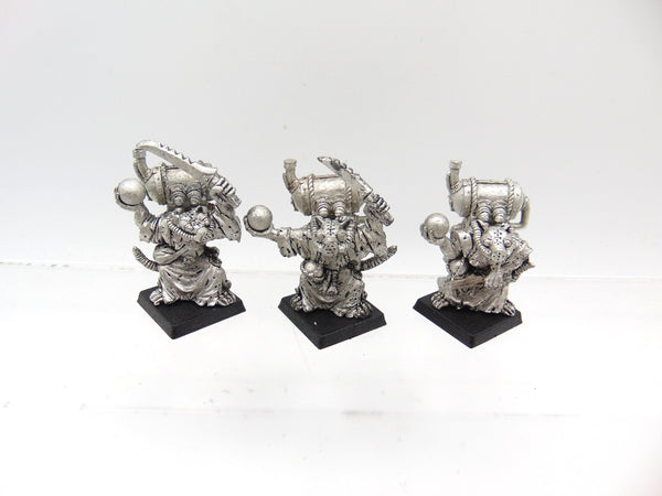 Poisoned Wind Globadiers