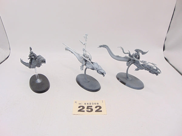 Akhelian Morrsarr Guard